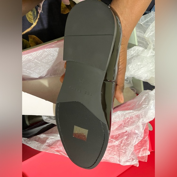 Ted Baker EROLL British fashion black shoe US10(EU43) in good condition. - Picture 4 of 7